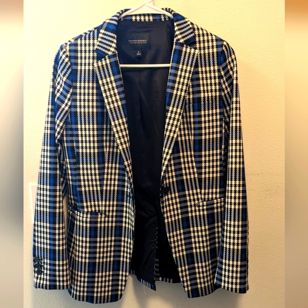Banana Republic "Long and Lean" Blazer